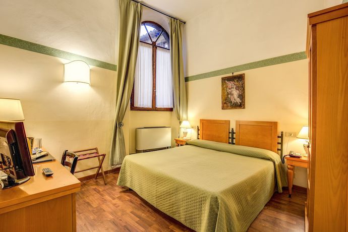 Imagen de la habitación del Hotel Botticelli, Florencia. Foto 7