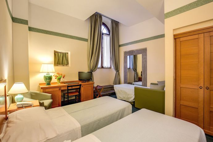 Imagen de la habitación del Hotel Botticelli, Florencia. Foto 8