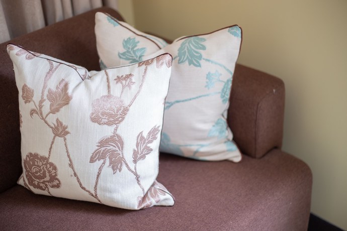 Imagen de la habitación del Hotel Botum Palace. Foto 15