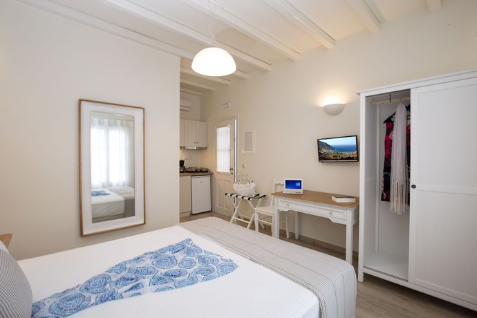 Imagen de la habitación del Hotel Boufounis Studios. Foto 12