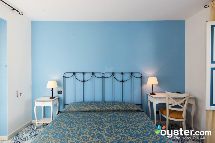 Imagen de la habitación del Hotel Bougainville, Lipari. Foto 2