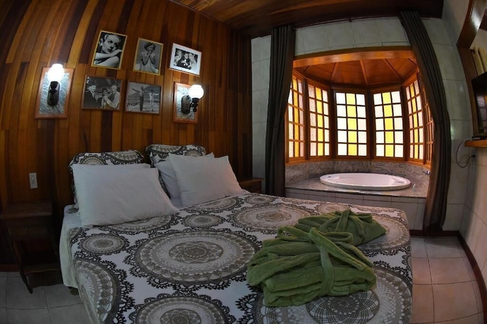 Imagen de la habitación del Hotel Bougainville, Penedo. Foto 6