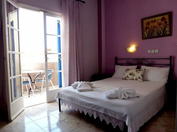 Imagen de la habitación del Hotel Bougainvillea Suites. Foto 4