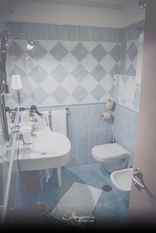 Imagen de la habitación del Hotel Bouganville Palace. Foto 3