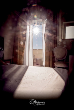 Imagen de la habitación del Hotel Bouganville Palace. Foto 9