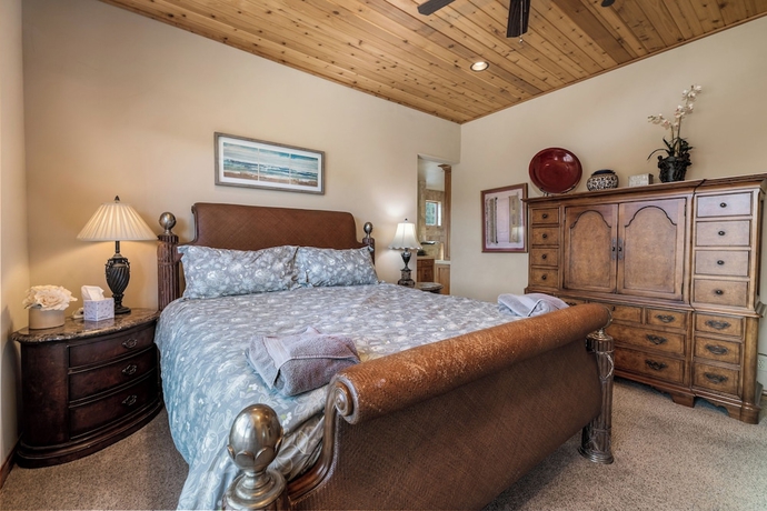 Imagen de la habitación del Hotel Boulder Cove Lakefront Estate. Foto 5