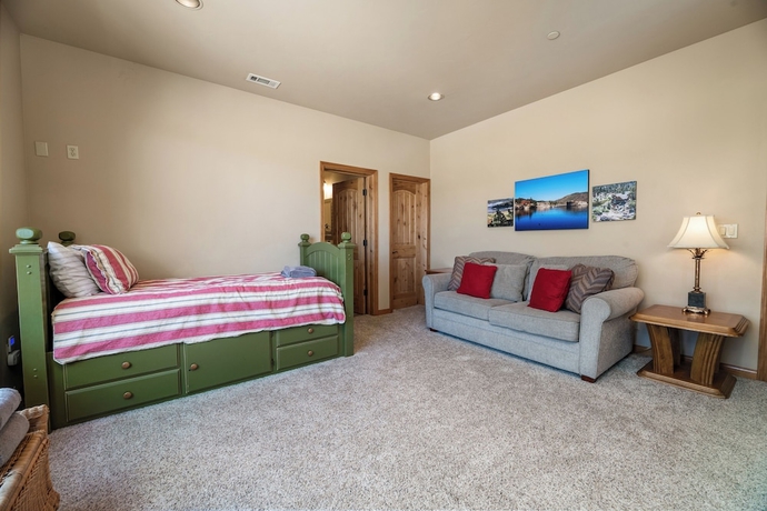 Imagen de la habitación del Hotel Boulder Cove Lakefront Estate. Foto 14