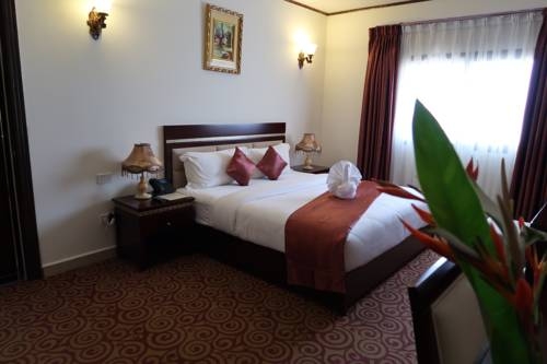 Imagen de la habitación del Hotel Boulevard Palace. Foto 8