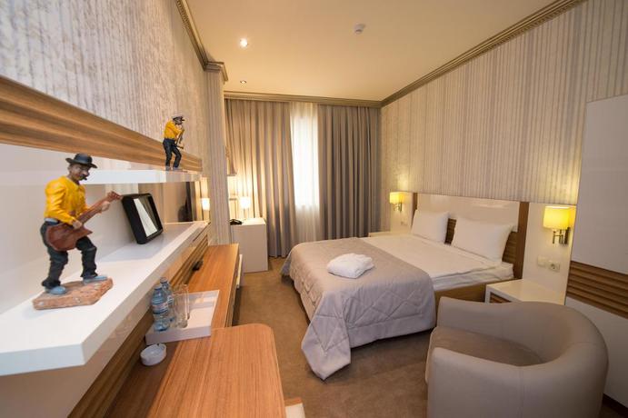 Imagen de la habitación del Hotel Boulevard Side. Foto 7