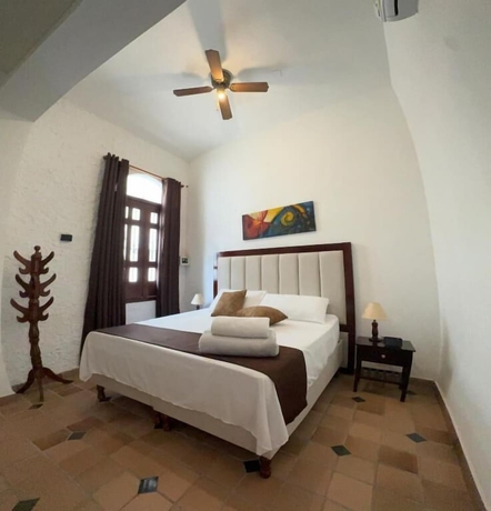 Imagen de la habitación del Hotel Boulevard del Rio. Foto 11