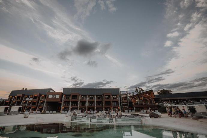 Imagen de la piscina del Hotel B&ouml;den Hotel by AKEN Soul. Foto 8