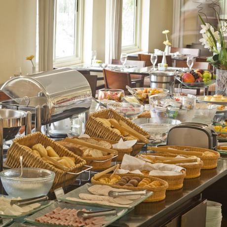 Imagen de los interiores del Hotel Bourbon Barra Da Tijuca Residence. Foto 7