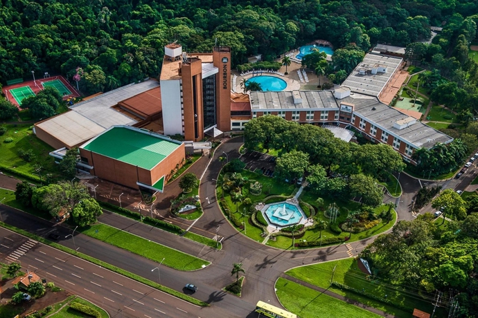 Imagen de los exteriores del Hotel Bourbon Cataratas Do Igua&ccedil;u Thermas Eco Resort. Foto 4