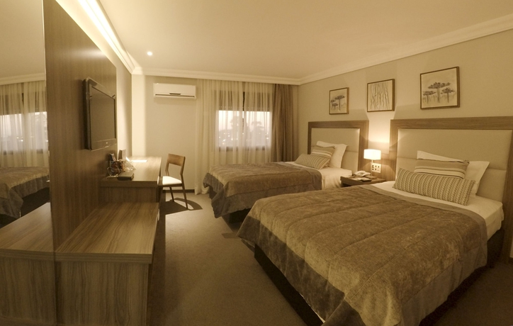 Imagen de la habitación del Hotel Bourbon Dom Ricardo Aeroporto Curitiba Business. Foto 6