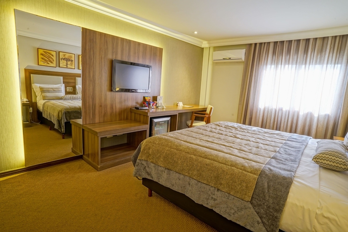 Imagen de la habitación del Hotel Bourbon Dom Ricardo Aeroporto Curitiba Business. Foto 11
