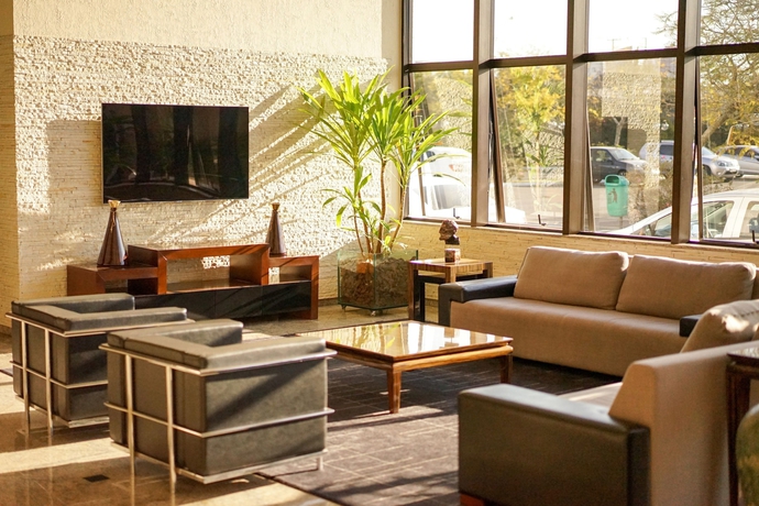 Imagen de los interiores del Hotel Bourbon Dom Ricardo Aeroporto Curitiba Business. Foto 15