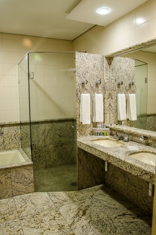 Imagen de la habitación del Hotel Bourbon Londrina Business. Foto 8