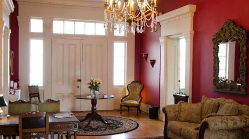 Imagen de los interiores del Hotel Bourbon Manor BandB. Foto 18