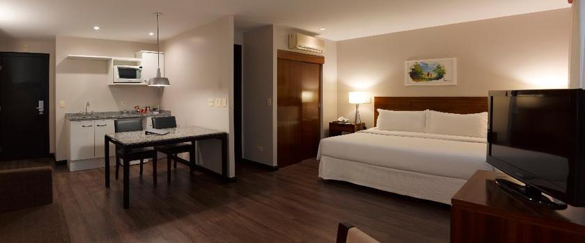 Imagen de la habitación del Hotel Bourbon Ponta Grossa Convention. Foto 11