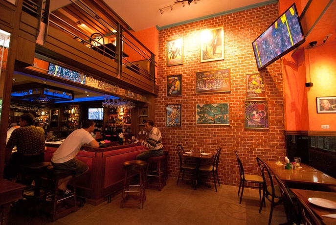 Imagen del bar/restaurante del Hotel Bourbon St Boutique. Foto 4