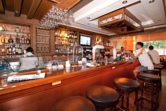 Imagen del bar/restaurante del Hotel Bourbon St Boutique. Foto 5