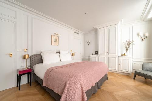 Imagen de la habitación del Hotel Bourgogne Et Montana. Foto 10