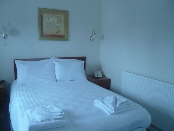 Imagen de la habitación del Hotel Bourne Hall. Foto 2