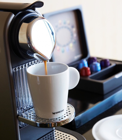 Imagen de la habitación del Hotel Bournemouth Highcliff Marriott. Foto 4