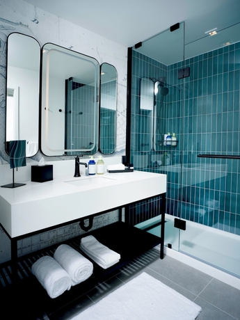 Imagen de la habitación del Hotel Bourr&eacute; Bonne Louisville, Curio Collection by Hilton. Foto 8