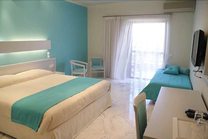 Imagen de la habitación del Hotel Bourtzi. Foto 8