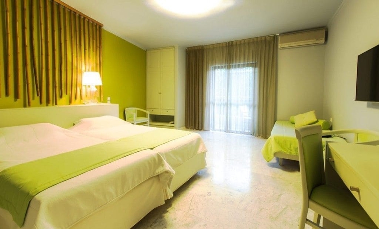 Imagen de la habitación del Hotel Bourtzi. Foto 10