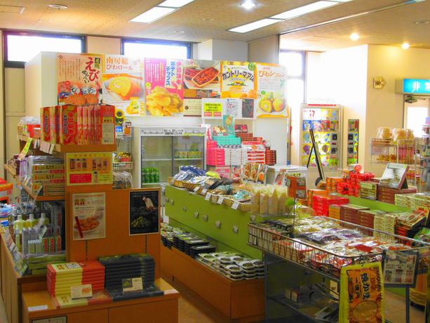 Imagen de los interiores del Hotel Bousou Shirahama Umisato. Foto 13