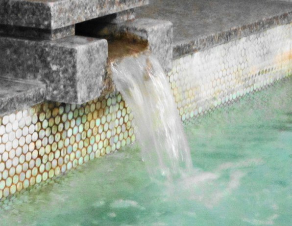 Imagen de la piscina del Hotel Bousou Shirahama Umisato. Foto 19