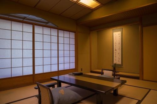 Imagen de la habitación del Hotel Bousui. Foto 6