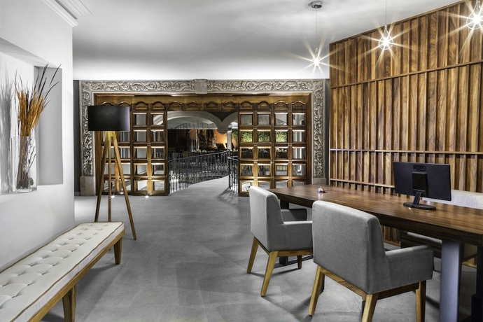 Imagen de los interiores del Hotel Boutique Abad. Foto 19