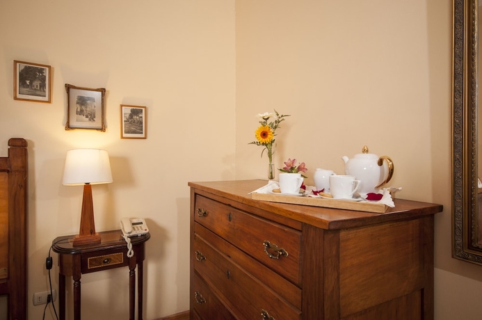 Imagen de la habitación del Hotel Boutique Acontraluz. Foto 5