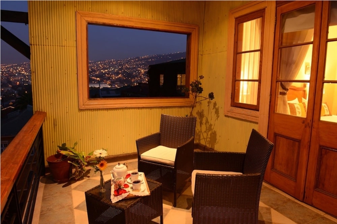 Imagen de la habitación del Hotel Boutique Acontraluz. Foto 16