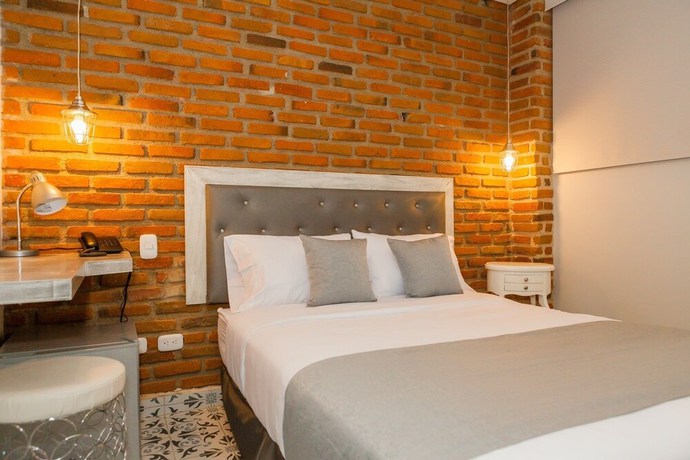 Imagen de la habitación del Hotel Boutique Adaz. Foto 2