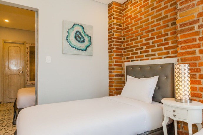 Imagen de la habitación del Hotel Boutique Adaz. Foto 3