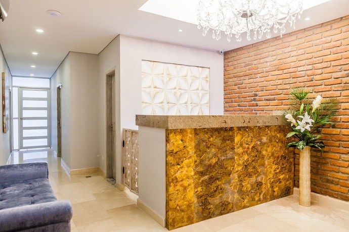 Imagen de los interiores del Hotel Boutique Adaz. Foto 20