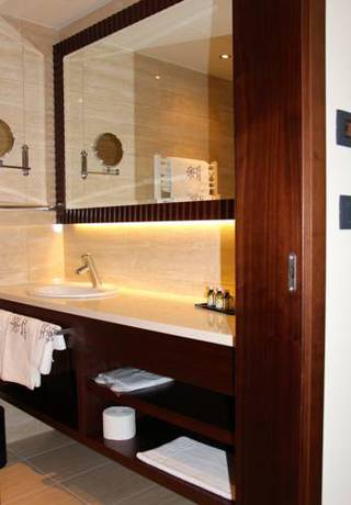 Imagen de la habitación del Hotel Boutique Adria. Foto 4