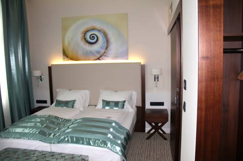 Imagen de la habitación del Hotel Boutique Adria. Foto 5