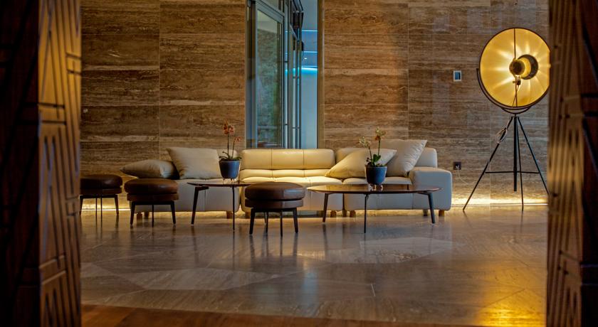 Imagen de los interiores del Hotel Boutique Alhambra. Foto 12