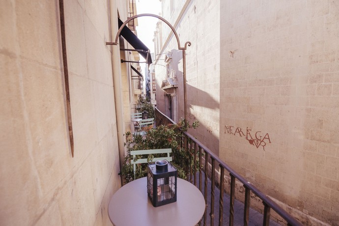 Imagen de los interiores del Hotel Boutique Alicante Palacete S.xvii - Adults Only. Foto 17