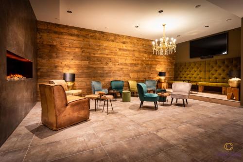 Imagen general del Hotel Boutique Aparthotel Chalets Coburg. Foto 3