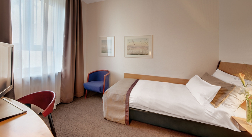 Imagen de la habitación del Hotel Boutique Atrium. Foto 8