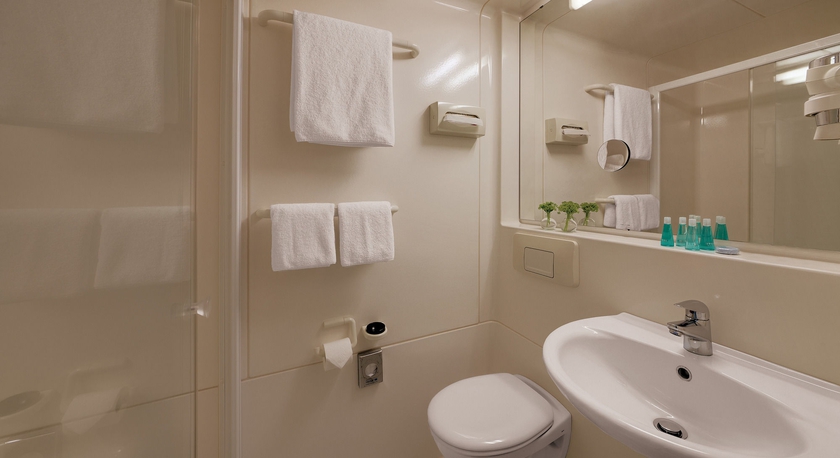 Imagen de la habitación del Hotel Boutique Atrium. Foto 11