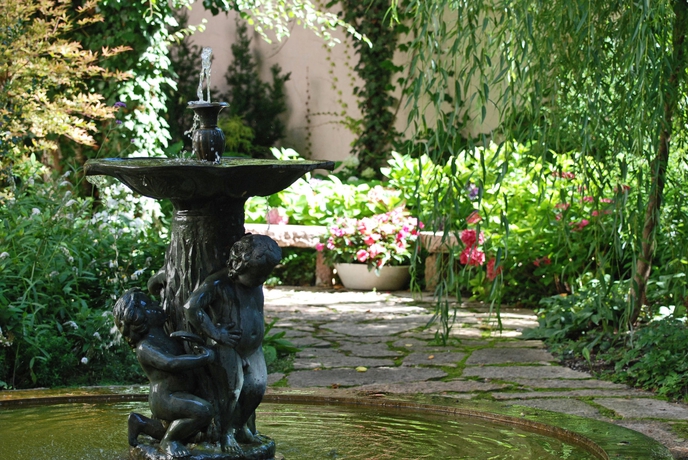 Imagen de los exteriores del Hotel Boutique Auersperg. Foto 13