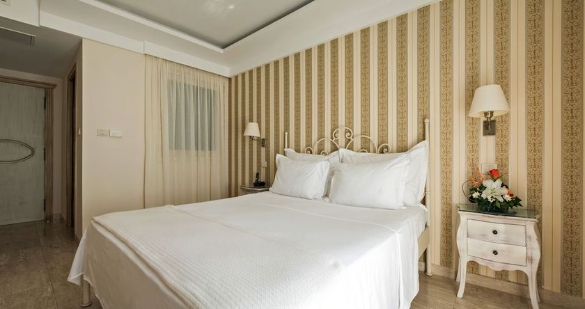 Imagen de la habitación del Hotel Boutique Azimut. Foto 3