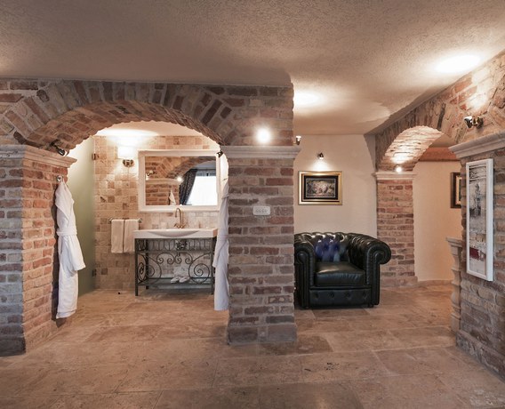 Imagen de la habitación del Hotel Boutique Azimut. Foto 10